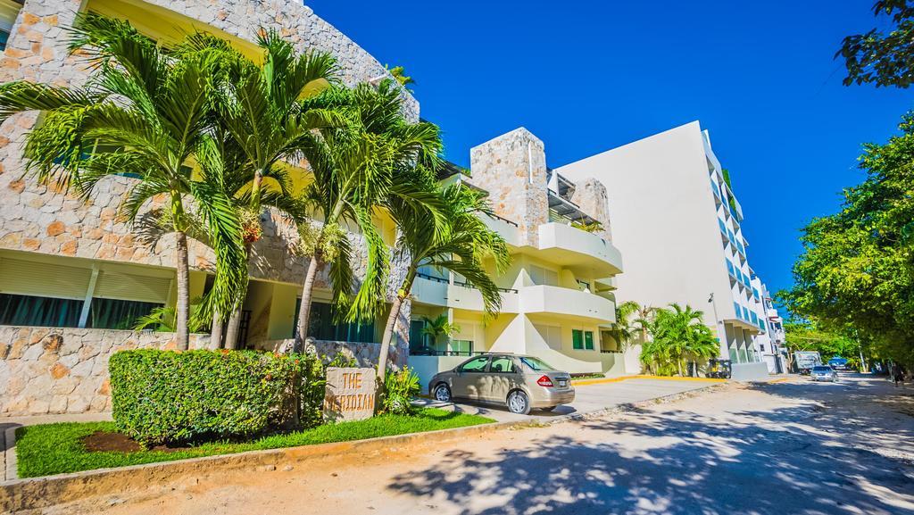 Meridian Downtown Apartments بلايا ديل كارمن المظهر الخارجي الصورة