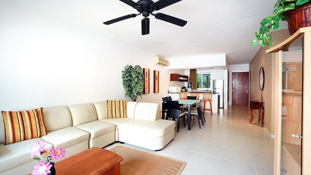 Meridian Downtown Apartments بلايا ديل كارمن المظهر الخارجي الصورة