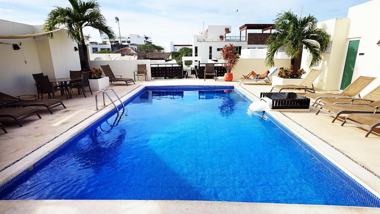 Meridian Downtown Apartments بلايا ديل كارمن المظهر الخارجي الصورة